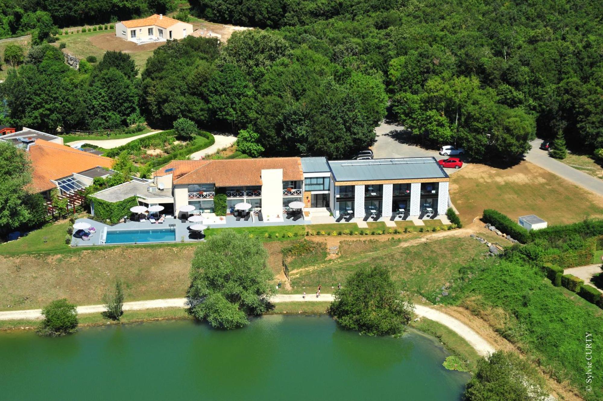 Les Jardins Du Lac Trizay ภายนอก รูปภาพ