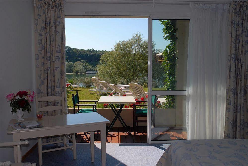 Les Jardins Du Lac Trizay ภายนอก รูปภาพ
